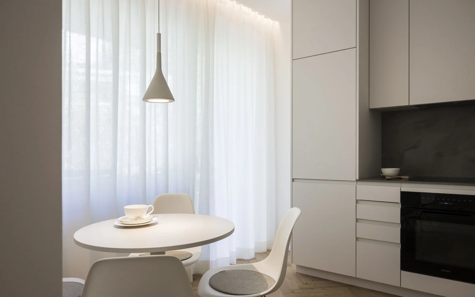 Apartment B Apartment B