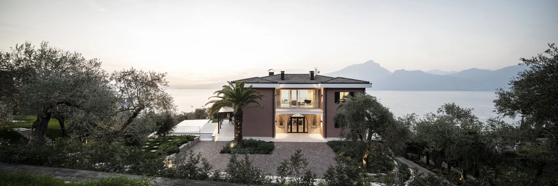 Villa E Villa E