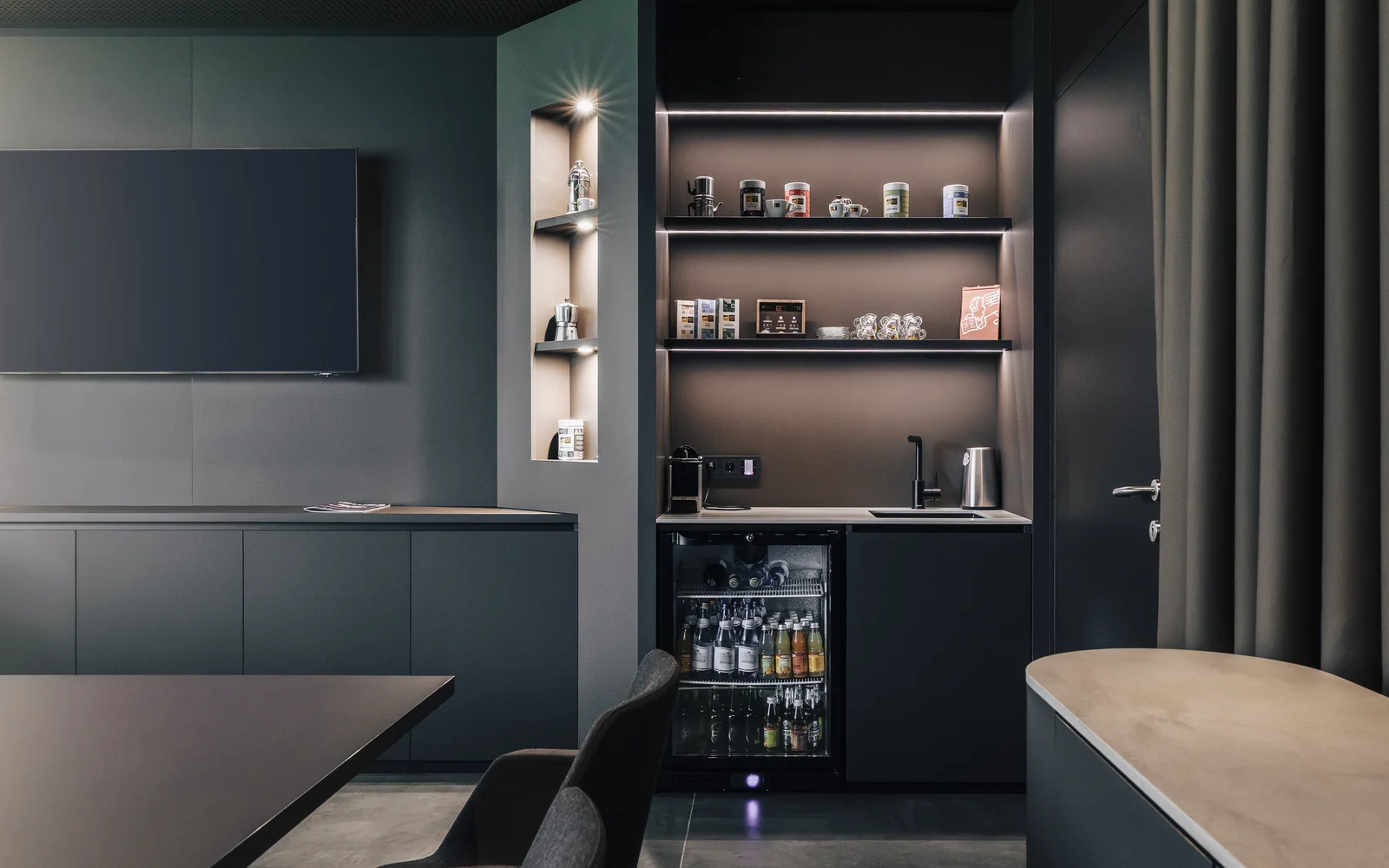 Alps Coffee – Stadium Loge